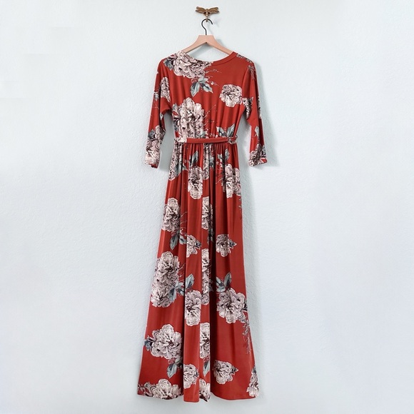 NWOT•Flamingo•Floral Maxi Dress•3/4 Sleeves•Pockets•Size Large - Picture 9 of 11